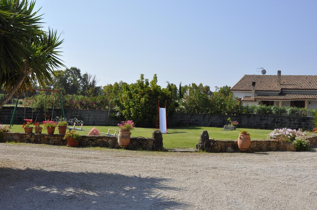 Agriturismo Sechi Campanedda Bagian luar foto