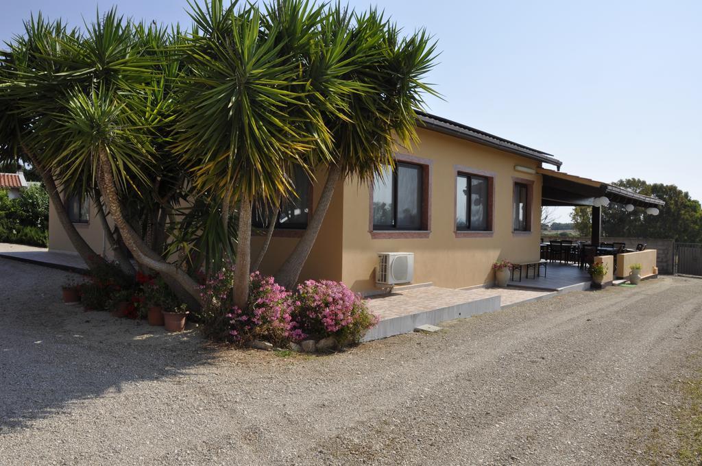 Agriturismo Sechi Campanedda Bagian luar foto