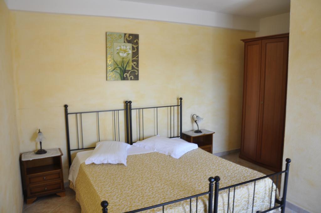 Agriturismo Sechi Campanedda Bagian luar foto