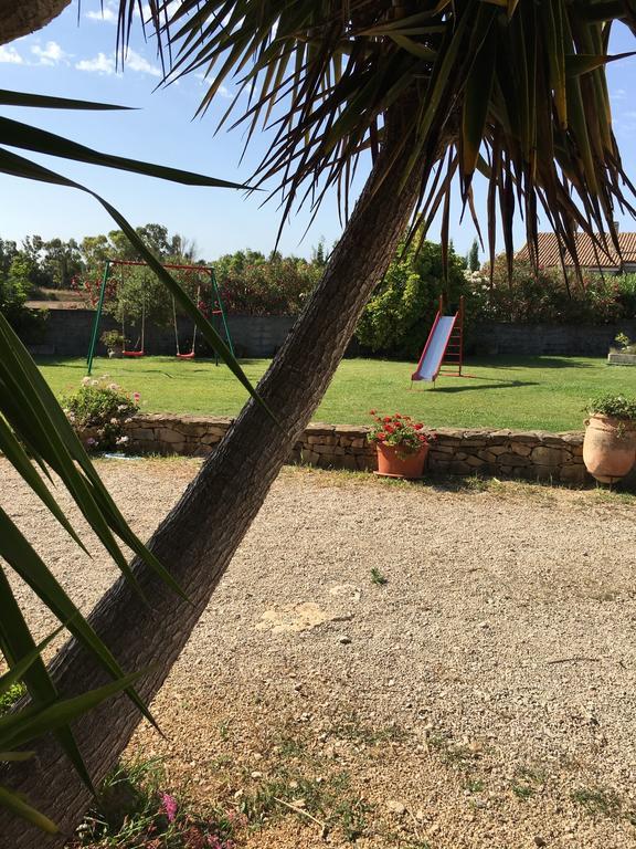 Agriturismo Sechi Campanedda Bagian luar foto