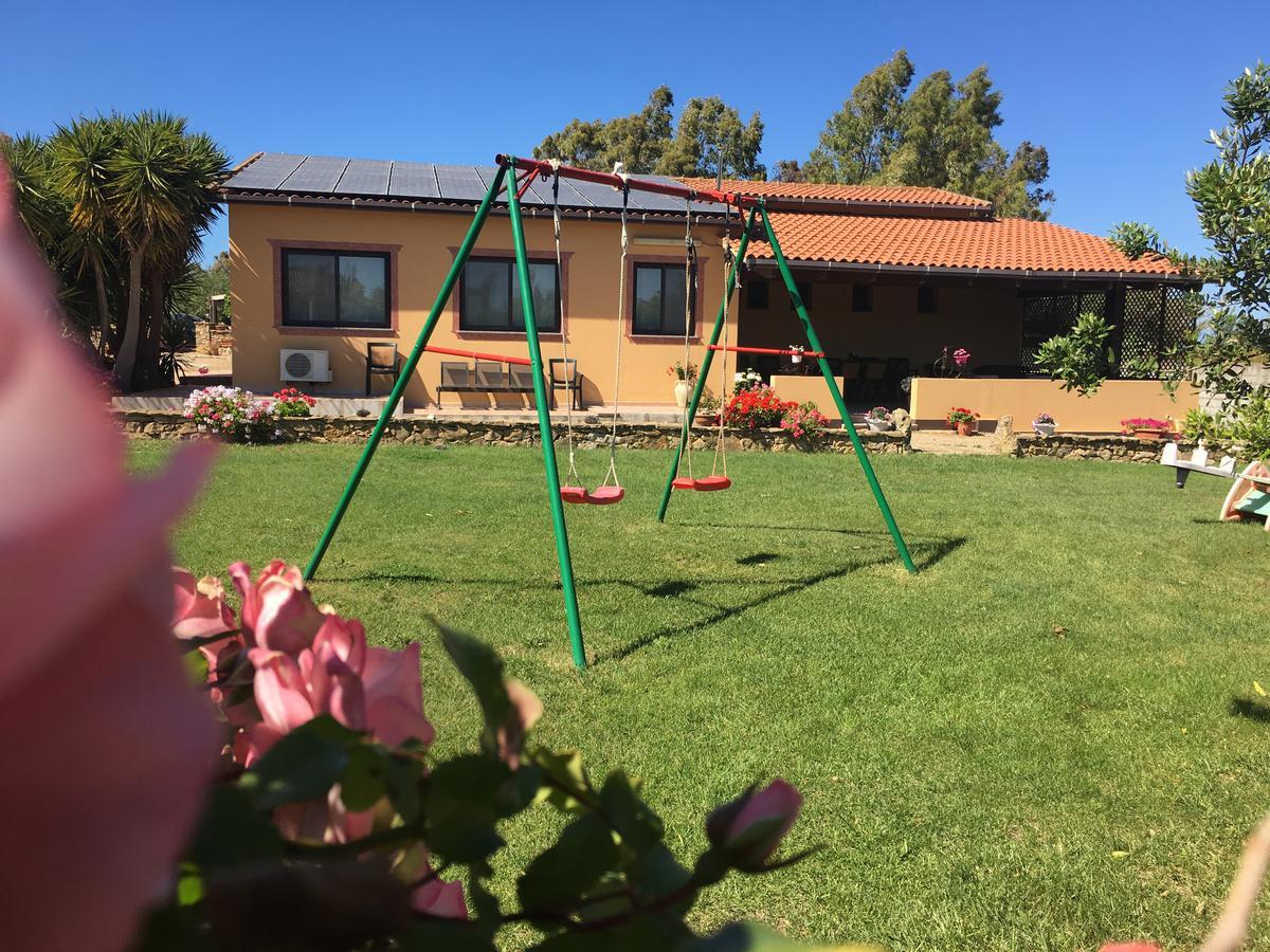 Agriturismo Sechi Campanedda Bagian luar foto